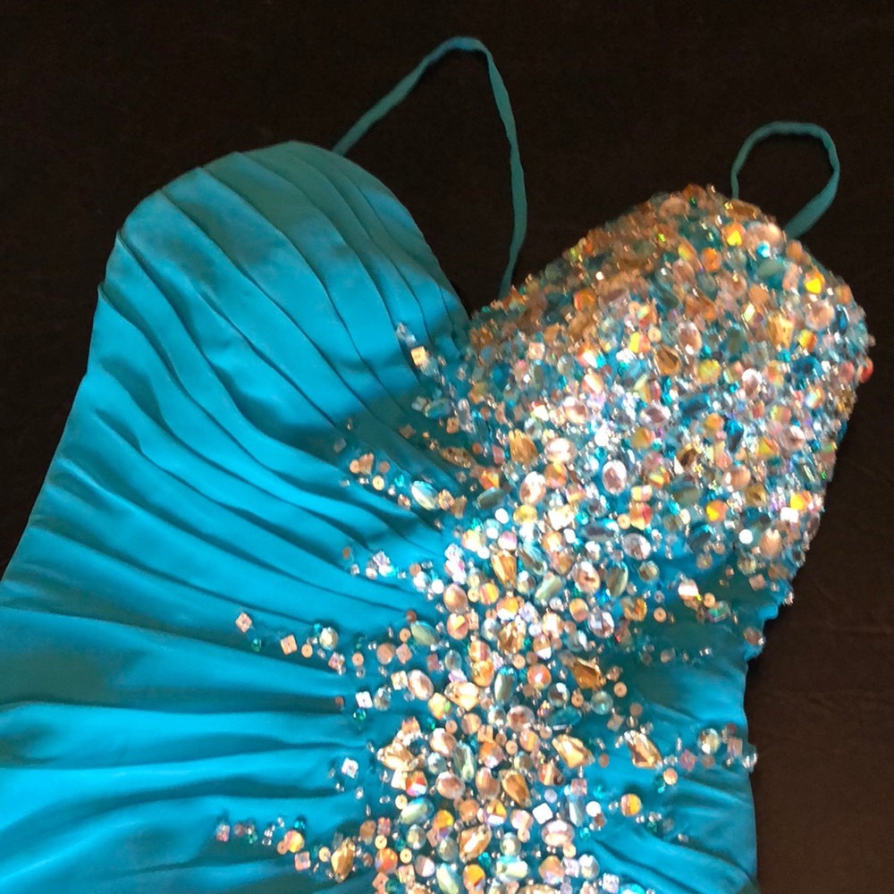 Formal Dress/Gown